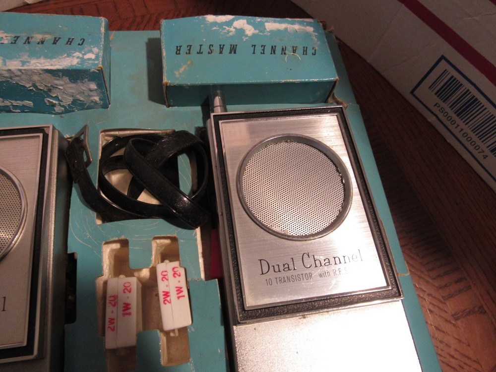 Vintage Channel Master Solid State Superheterodyne Transceiver Set