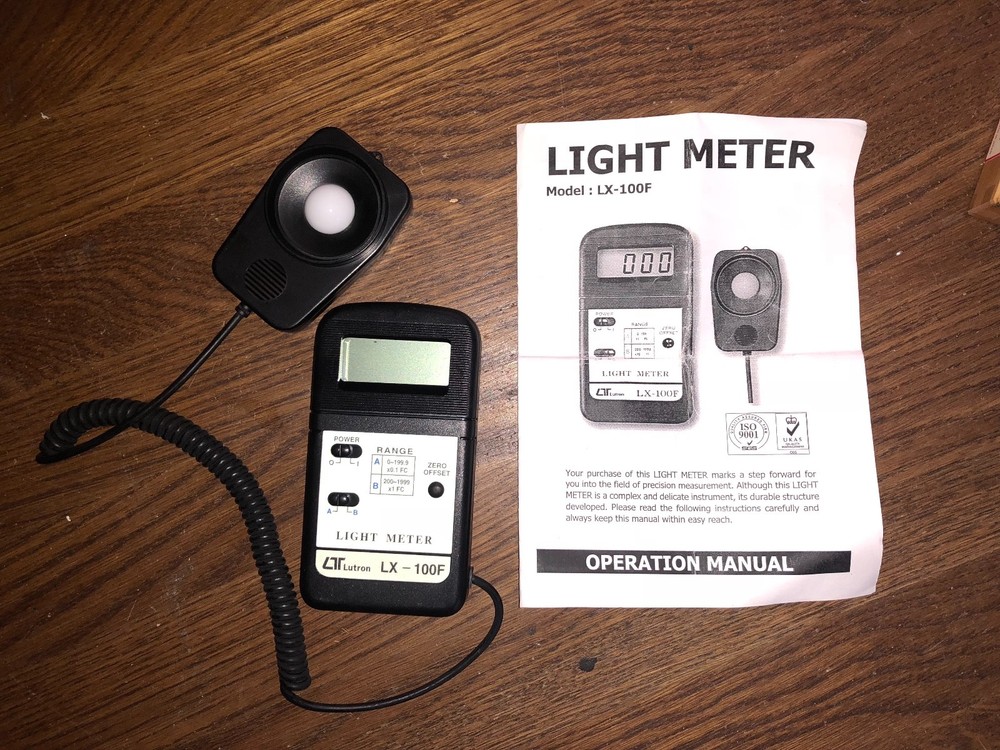 POCKET LUTRON LIGHT METER LX-100F