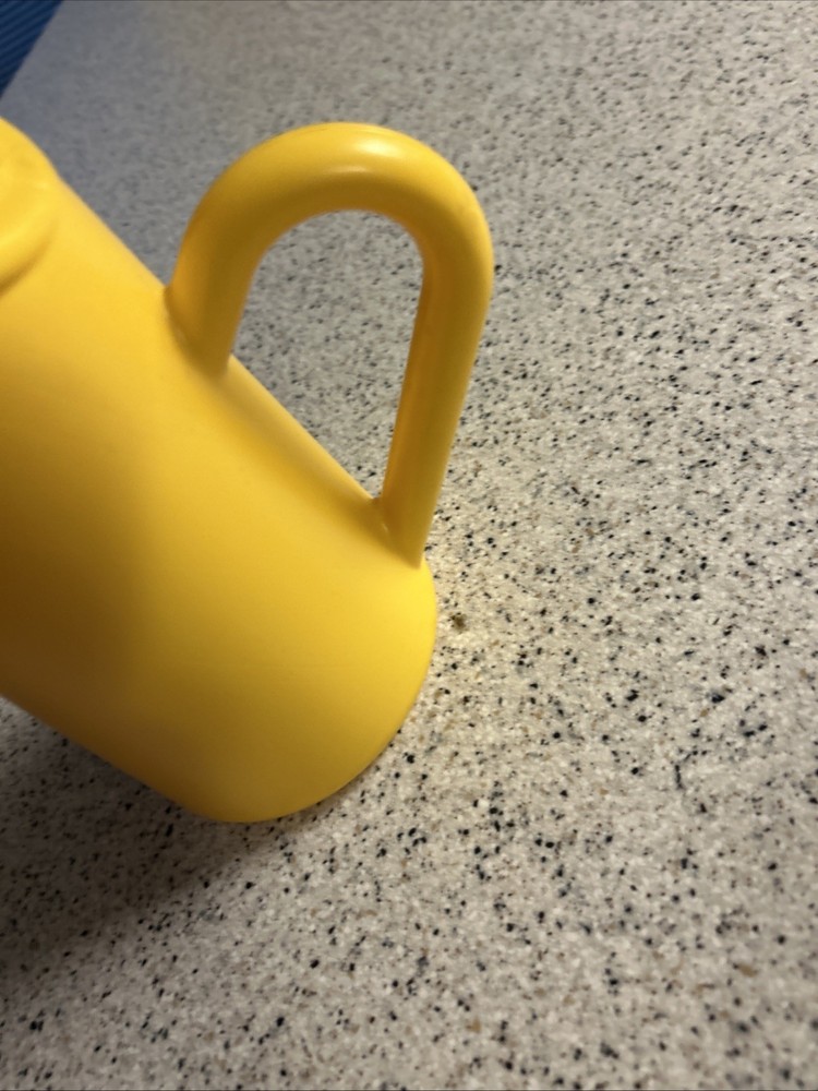 Yellow Plastic Funnel Cake Pancake Batter Pitcher BB2