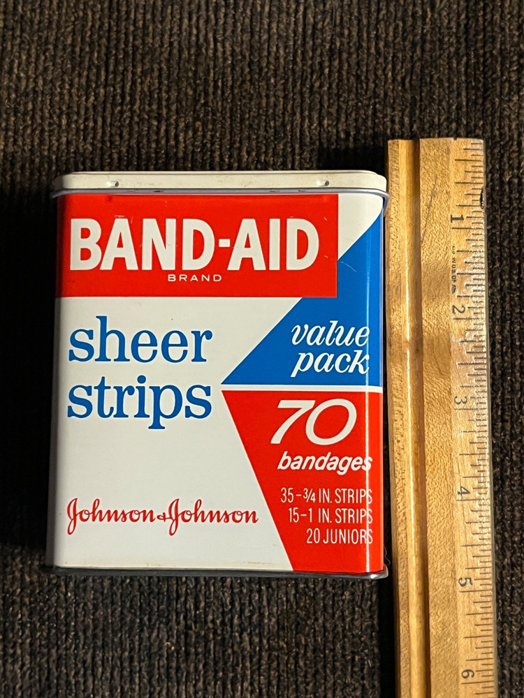 VINTAGE Value Pack Band-Aid Tin Adhesive Bandage Plastic Strips - EMPTY - Clean