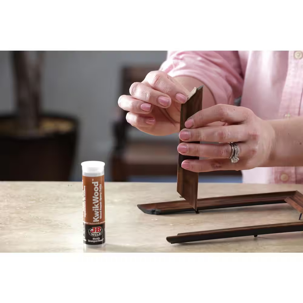 2 oz. Kwikwood Epoxy Putty Stick