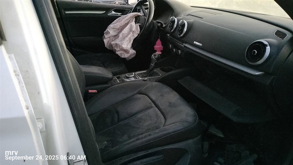 RIGHT REAR DOOR WINDOW REGULATOR OEM 2015 A3 AUDI