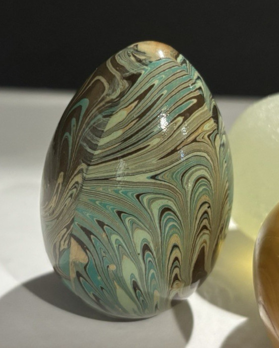 Marble Onyx Stone Eggs lot and more