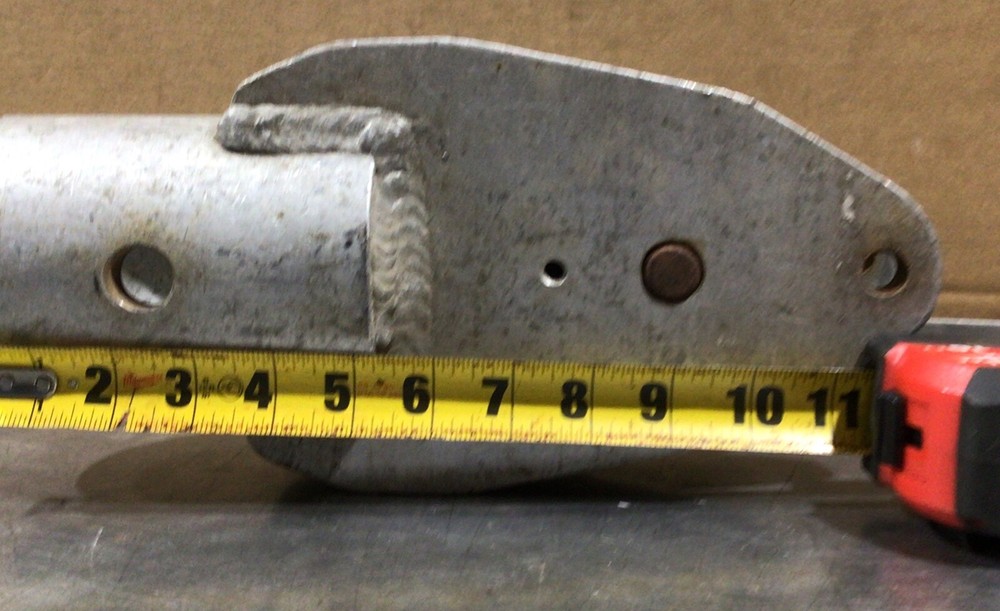 VINTAGE PULLEY HITCH D30