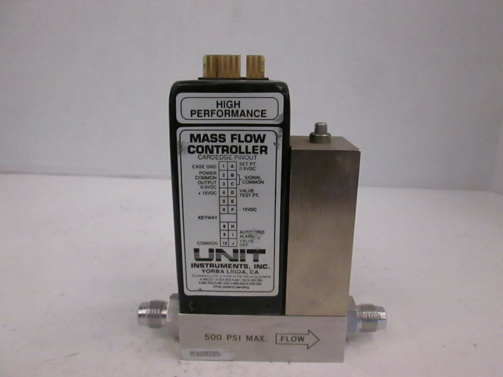 UFC-1100A, Mass Flow Controller MFC, HCL, 300 SCCM, Used