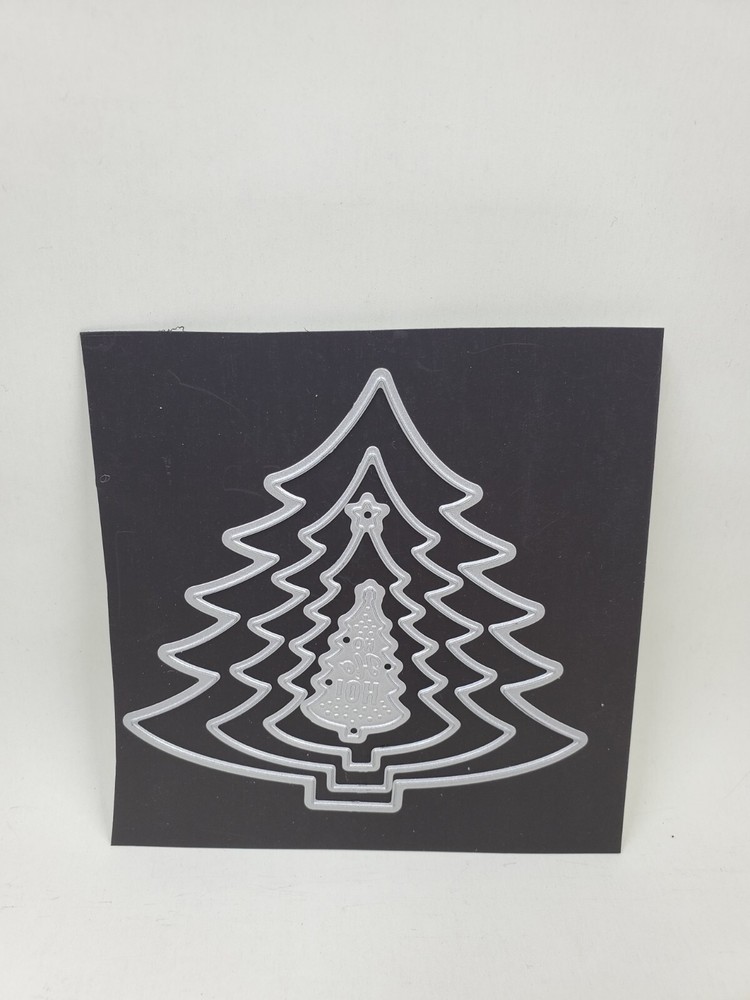 MO1 Momenta Christmas Trees thin metal 4pc die Set