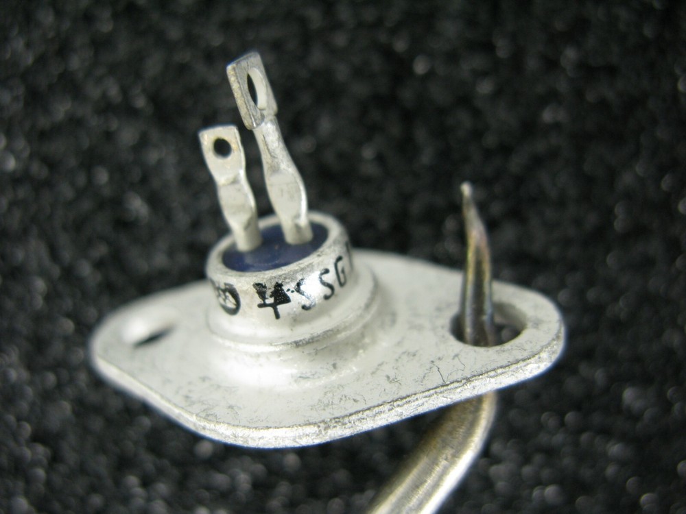 SanRex SSG16C60D 600 Volt 16 Amp TRIAC