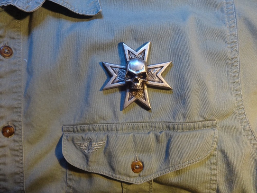 Black Templar Chapter pin