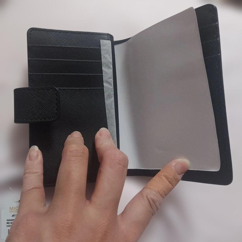 Michael Kors New Unused Bi-Fold Wallet