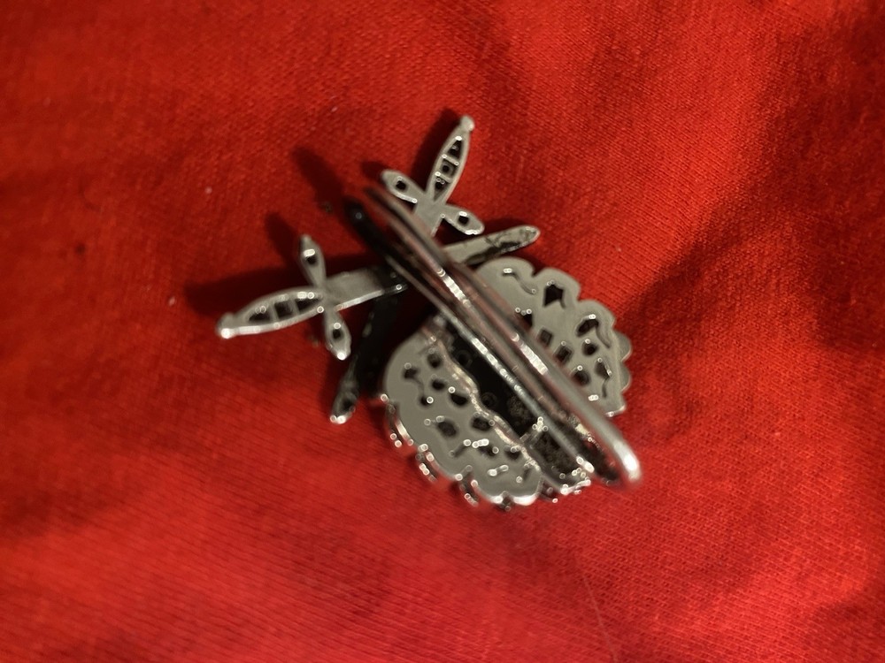 German Oak Leaf & Swords with Black Diamonds