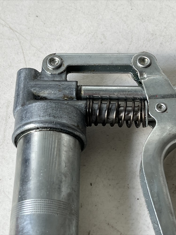 (UNBRANDED) GREASE/LUBE GUN (t12)