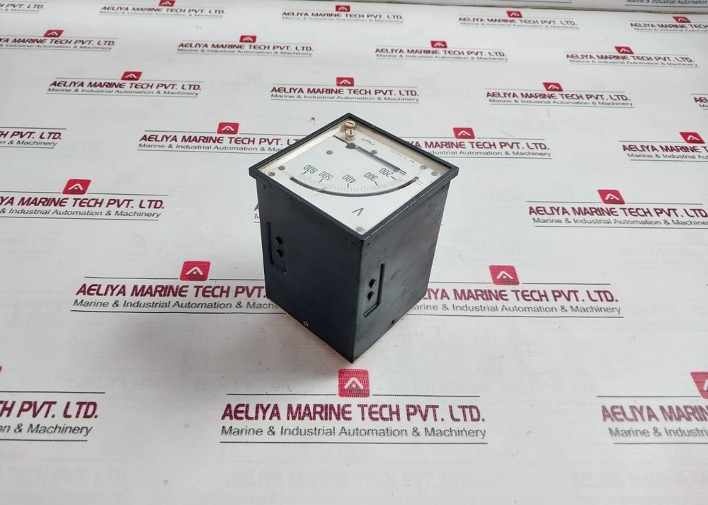 FAGET Voltmeter 0-600V 45C