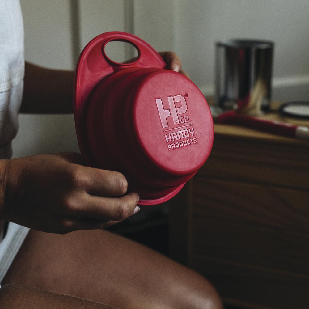 Handy Snap Paint Cup