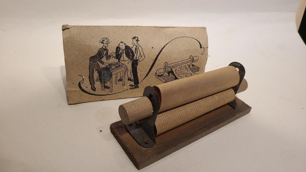 Vintage 1930's "Magic Note Machine" Magic Trick Made in England