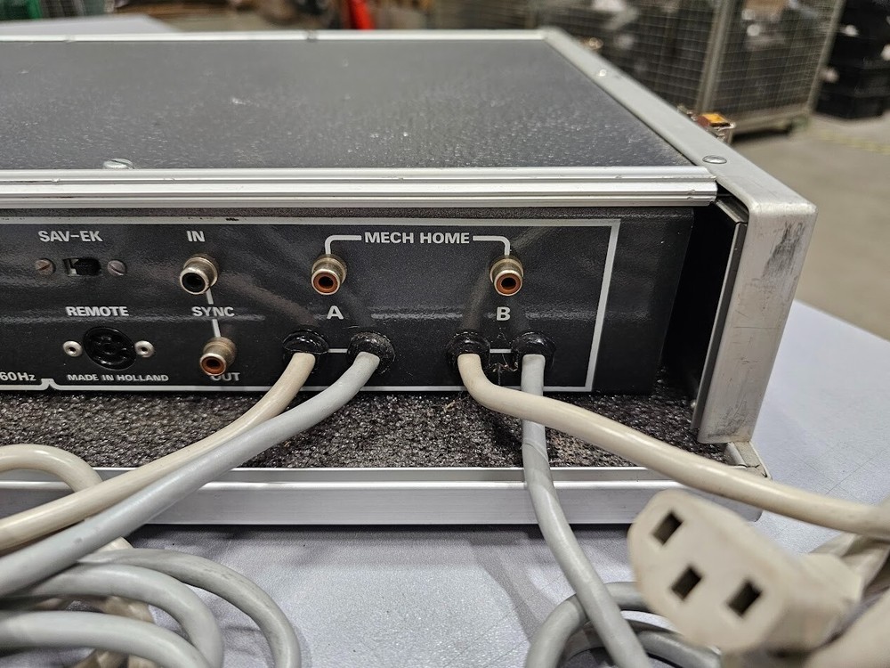 Clear Light Diamond Presenter - Working, Signs of Use