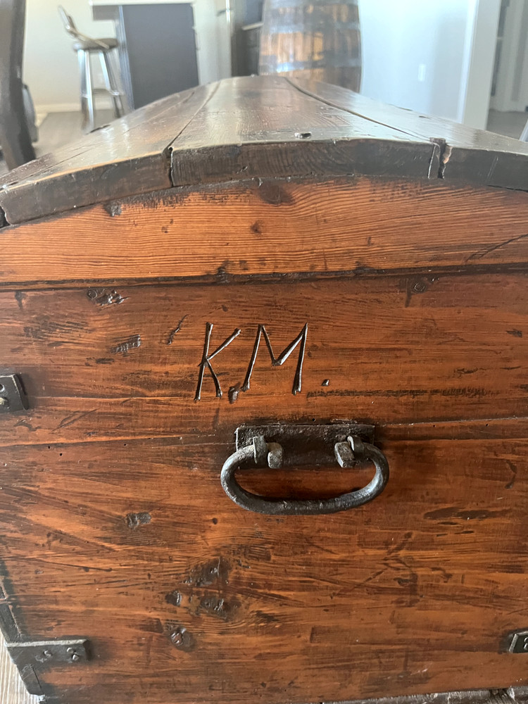 1830 Immigrant Trunk- dome shaped