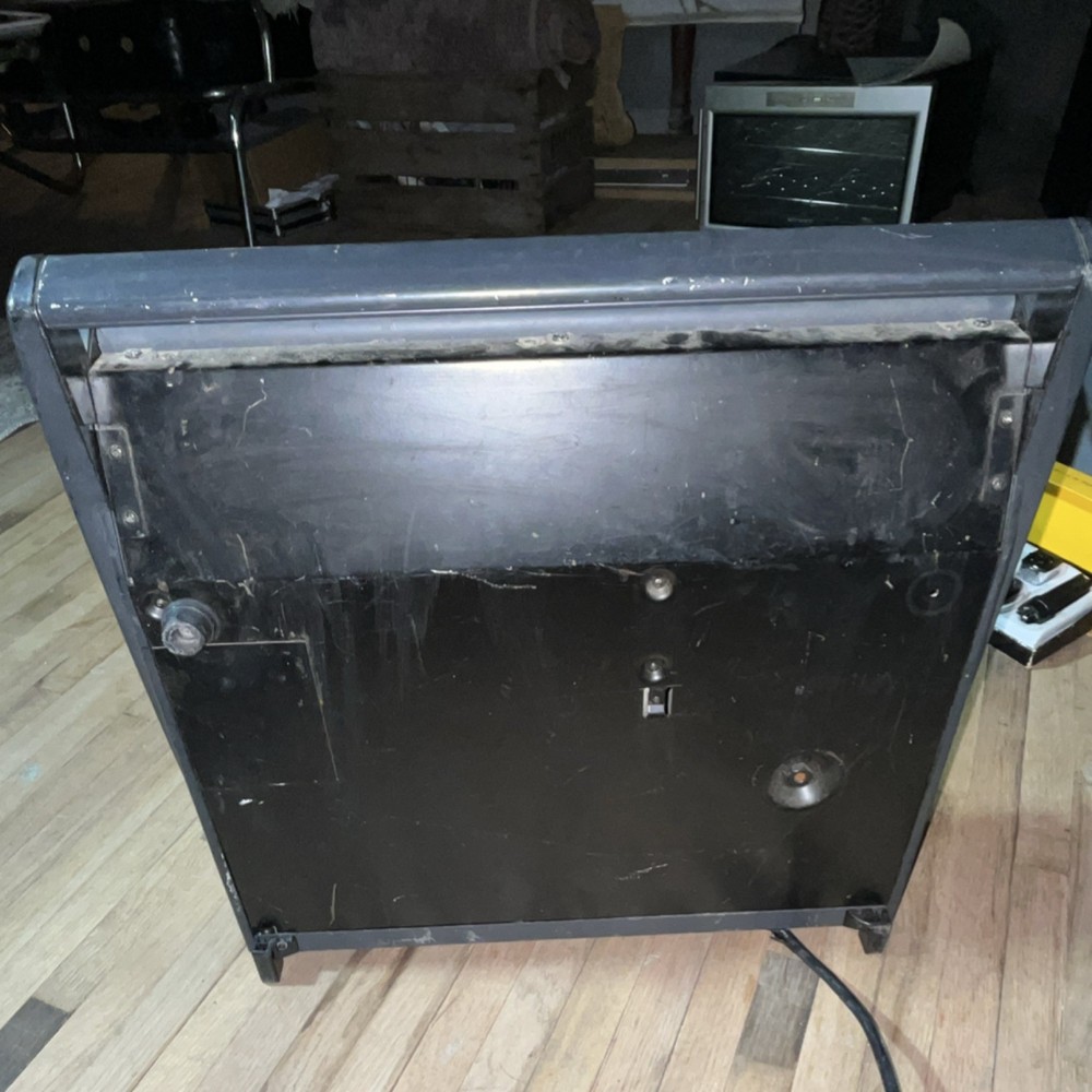 Yamaha EMX2000 Powered Mixer 12-Channel Console Built-in Effects Send/Return