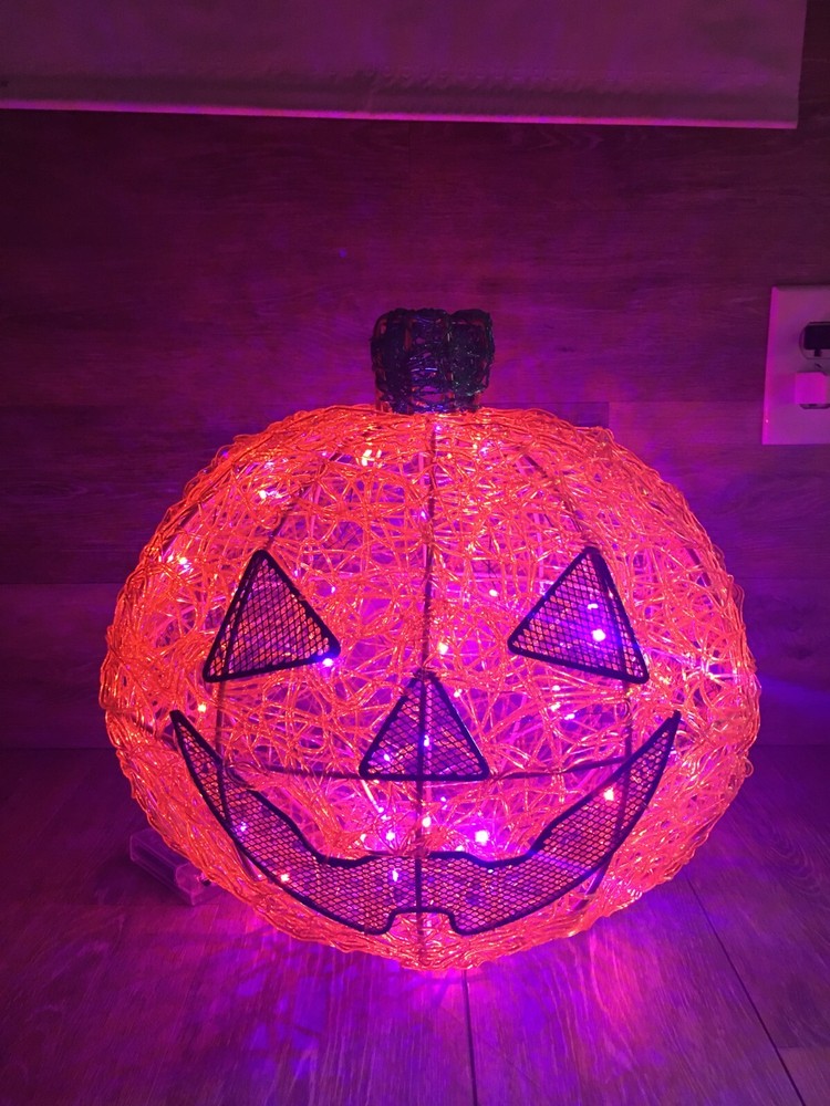 Halloween Pumpkin Jack-O-Lantern Rubber Spaghetti String  Wire Frame Lighted
