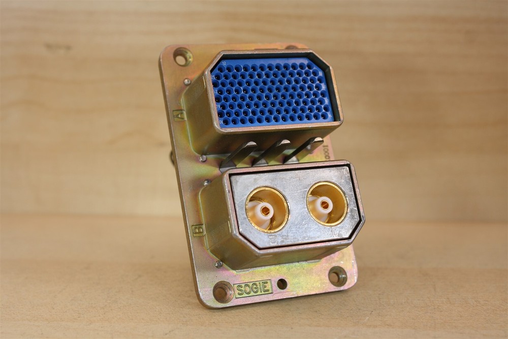 DSX2H24X35X0001 Connector - Cessna Textron