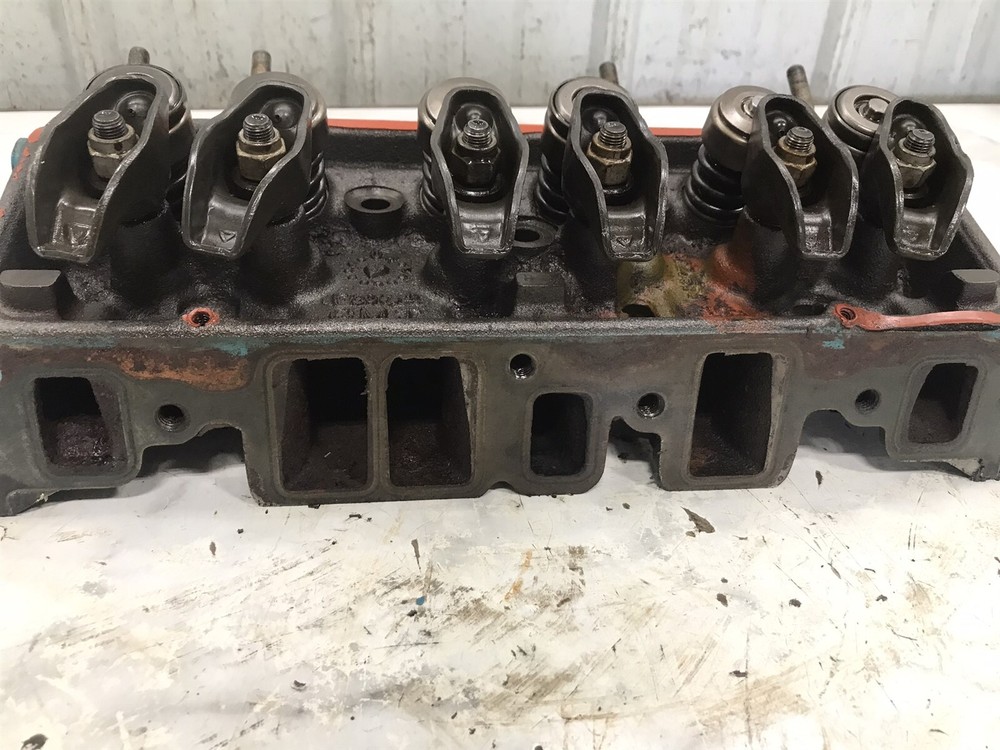 OMC 3.8 L GM V6 Stringer Boat Marine Engine cylinder head