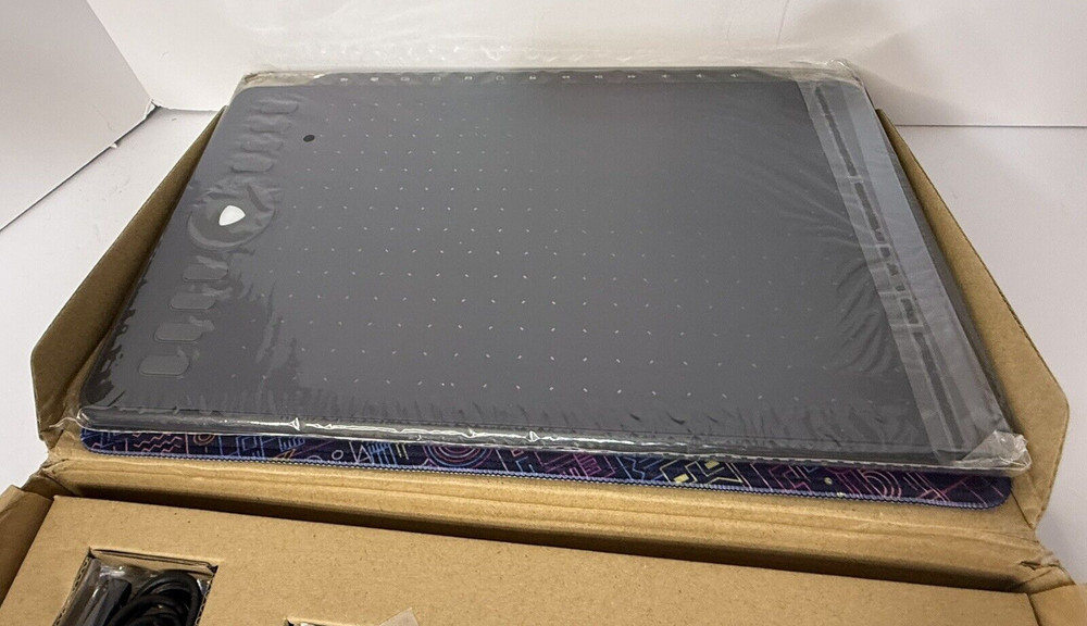 GAOMON M1220 Graphic Drawing Tablet Open Box