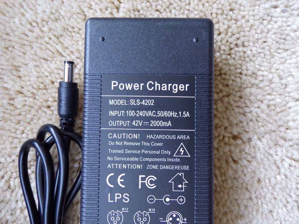 Power Supply 42V - 2000 mA - SLS-4202; aS
