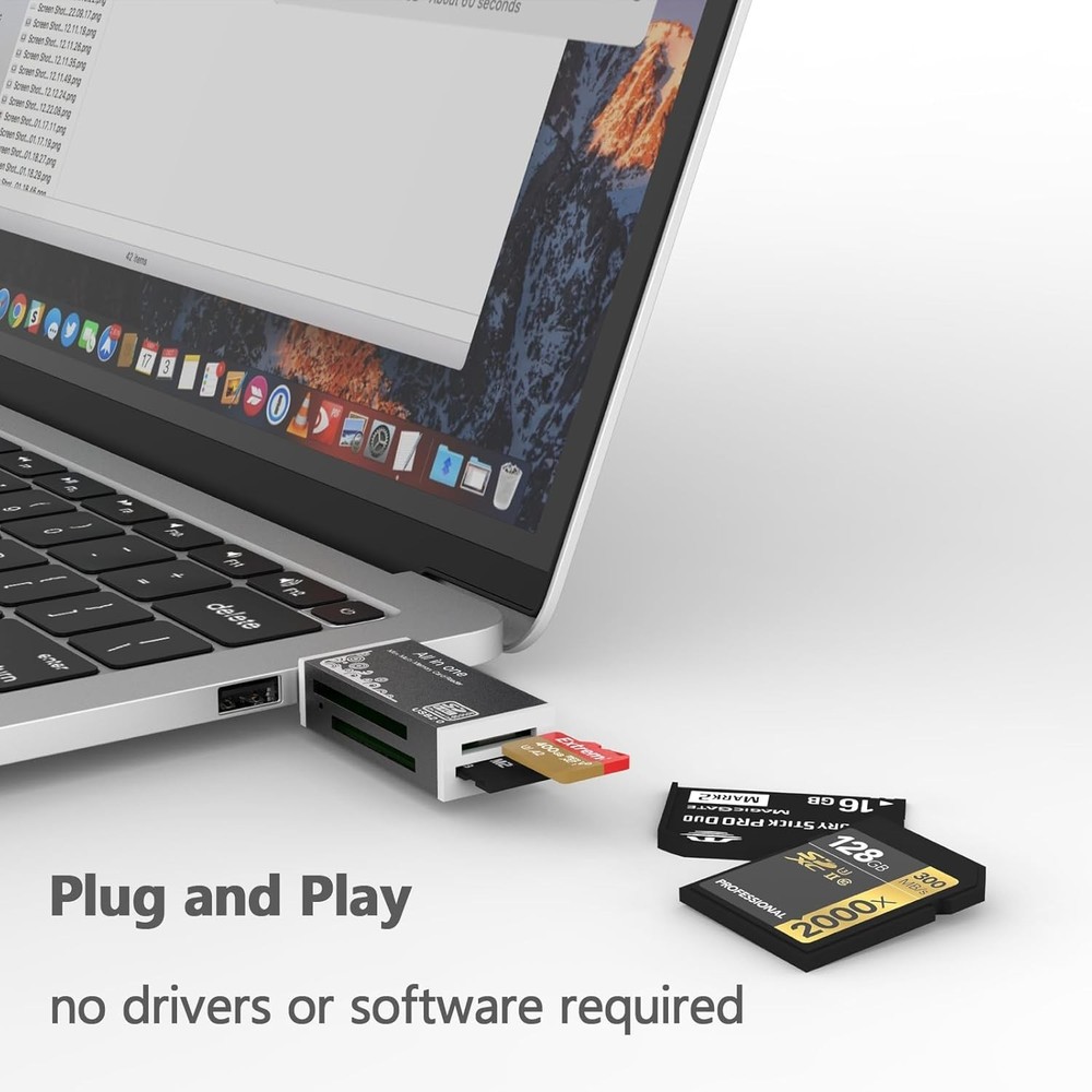 Lightweight 4-in-1 USB Memory Card Reader - Wide Compatibility - Plug & Play