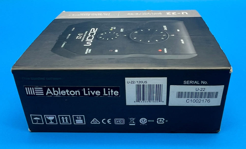 Zoom U-22 Handy Audio Interface 120US