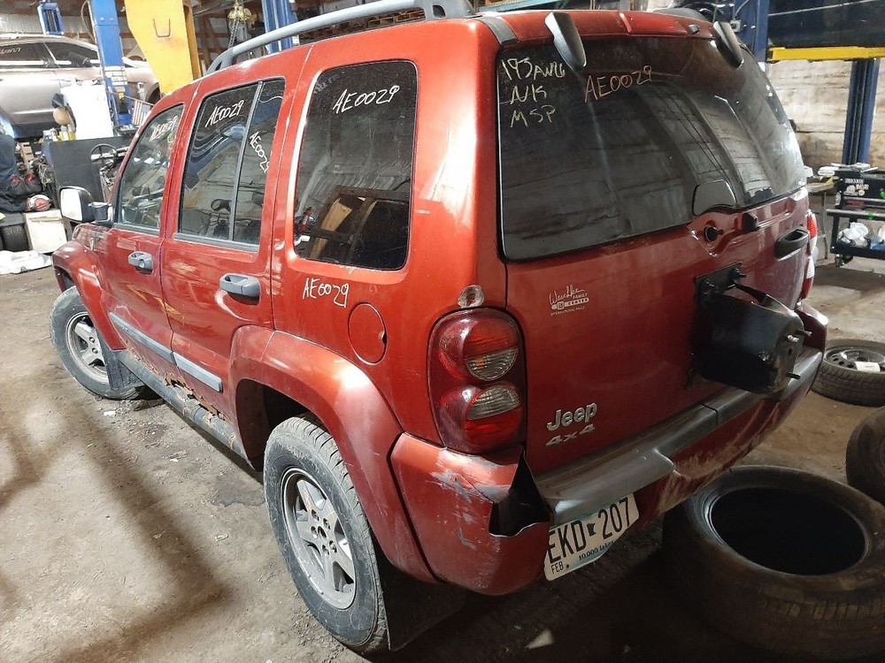 LIBERTY 2005 High Mounted Stop Light 1083490