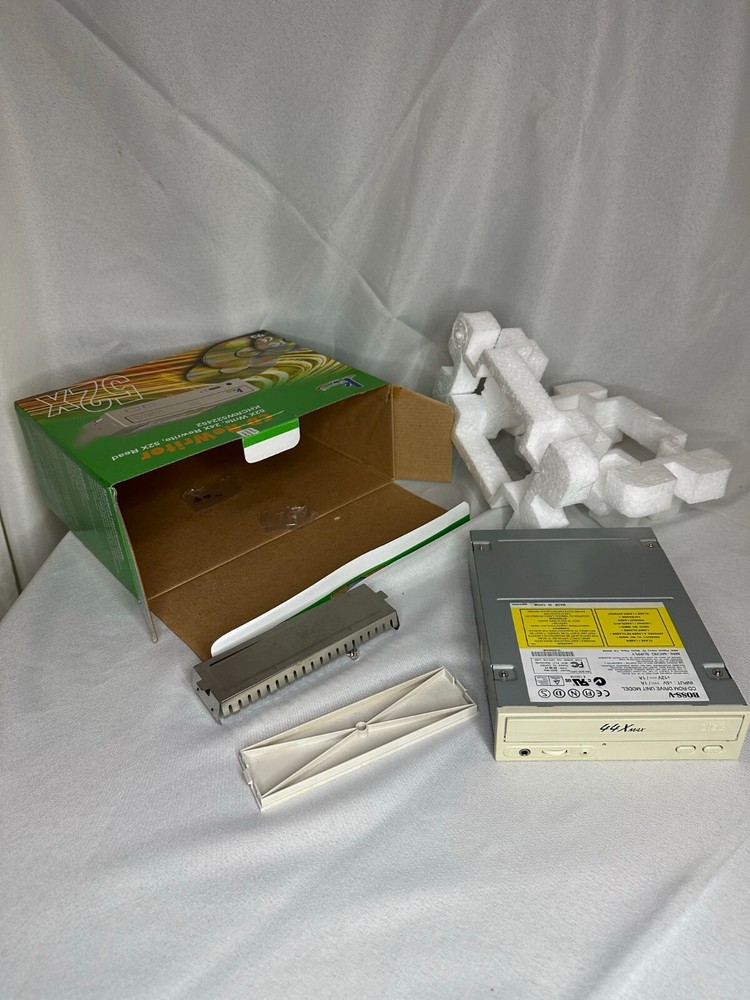 CD RE-WRITER K Hypermedia INTERNAL - 52X WRITE - 24X RE-WRITE - 52X READ