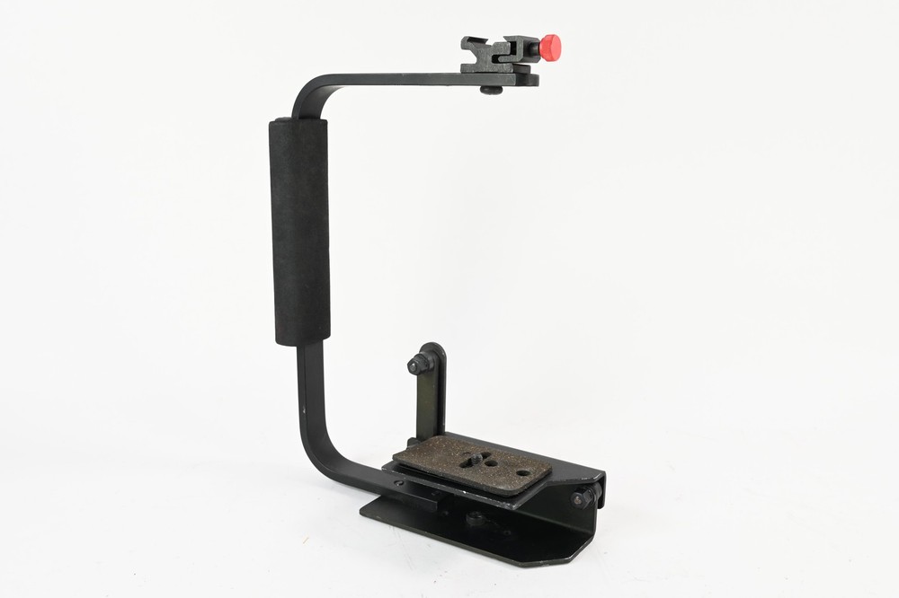 Stroboframe 310-900 Pro Rotating Flash Bracket #G141