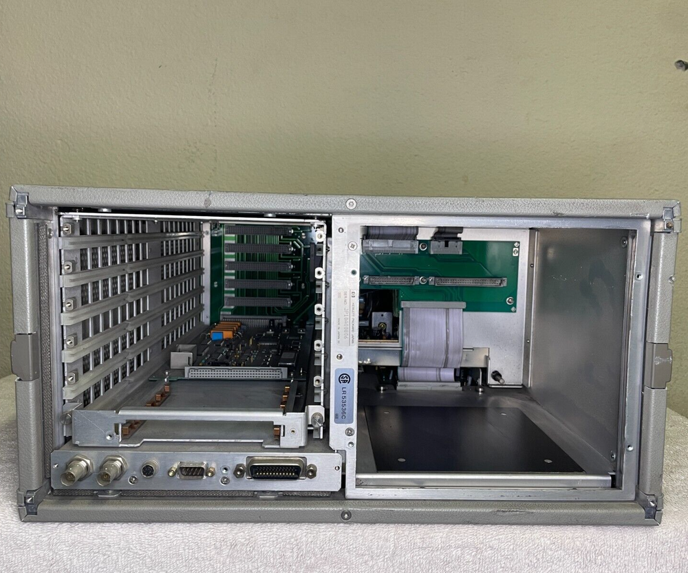 HP / Agilent - 4156A Precision Semiconductor Parameter Analyzer *For Parts*