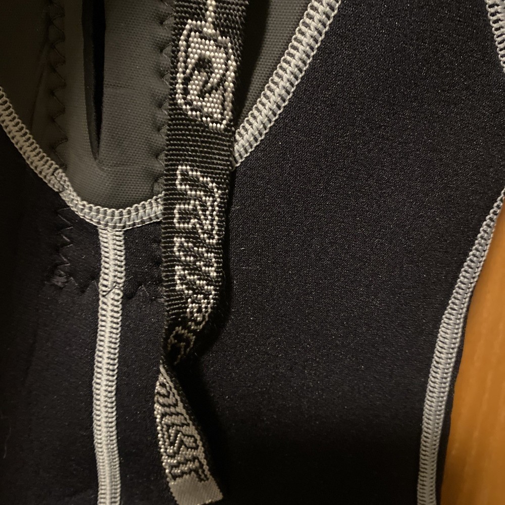 Rip curl Size 4 Wet Suit For Kids