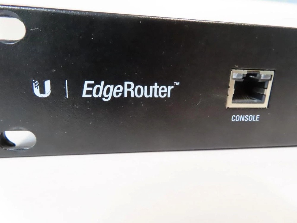 Ubiquiti EdgeRouter 8 ER-8