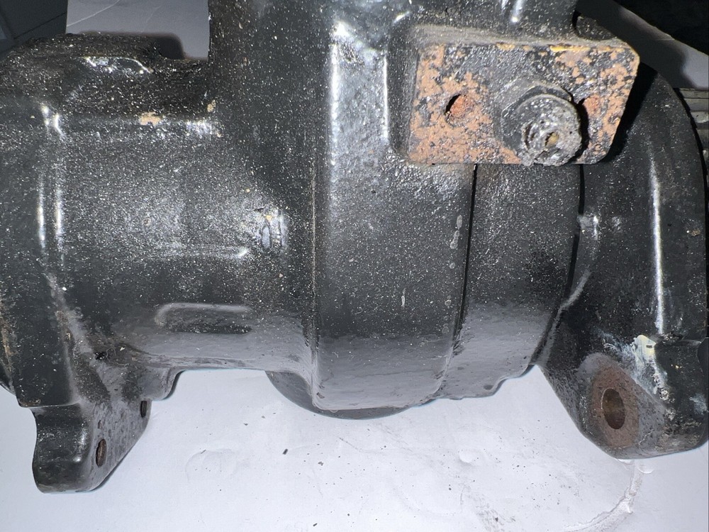 5301082 Cummins Air Compressor 1 Cyl (USED)