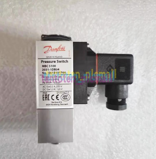 1PCS New Danfoss 061B101766 pressure switch