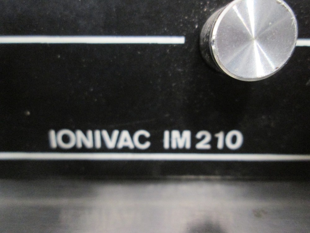 Leybold-Heraeus, IONIVAC, IM 210, Vacuum Gauge Controller, Used
