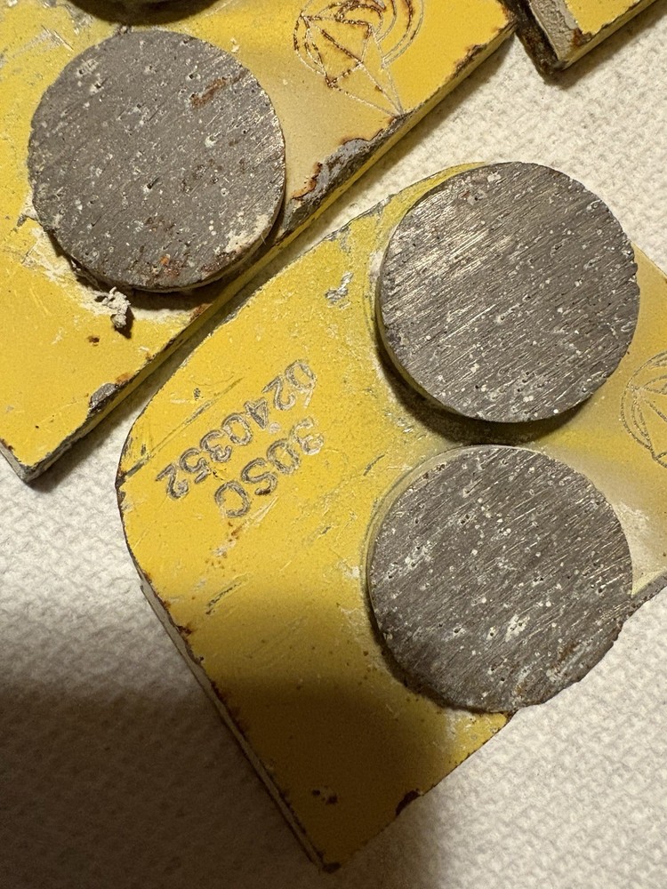 Lavina 30sc Pads. 6 Piece. Please Read!!