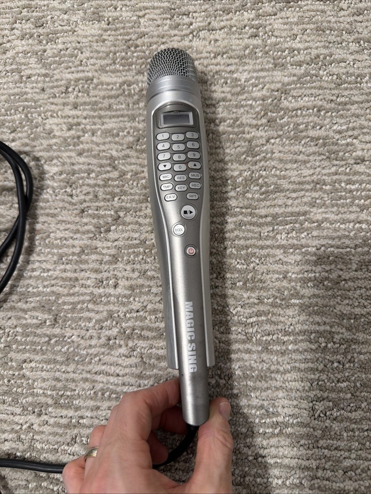 Magic Sing II Enter Tech Karaoke Microphones LP000012  Cables