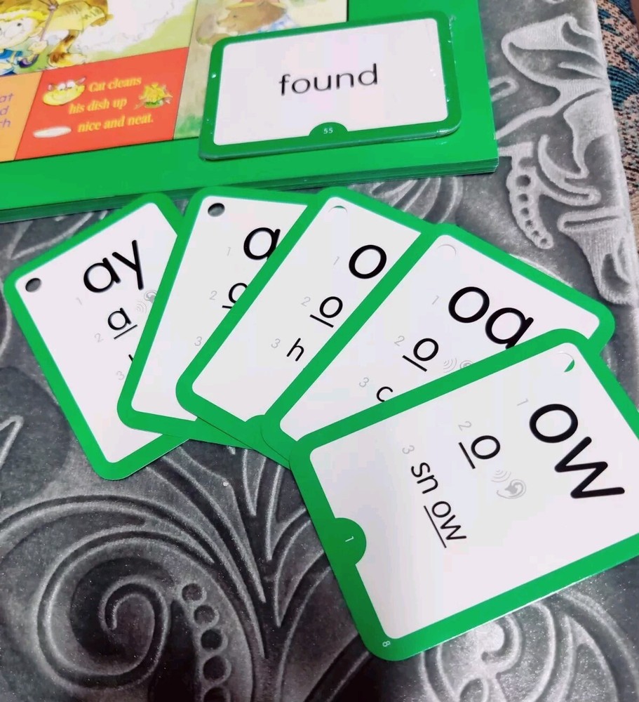 Hooked on Phonics Learn to Read Level 4 Complete Box Set with Workbook