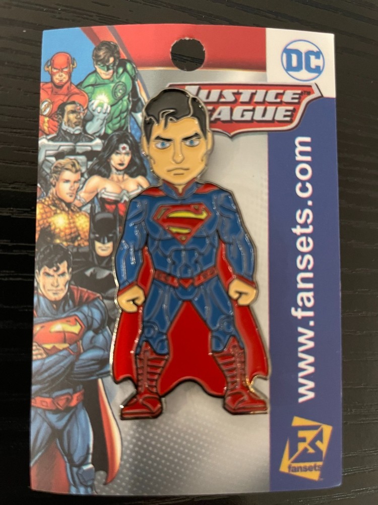 DC Comics New 52 Superman Pin