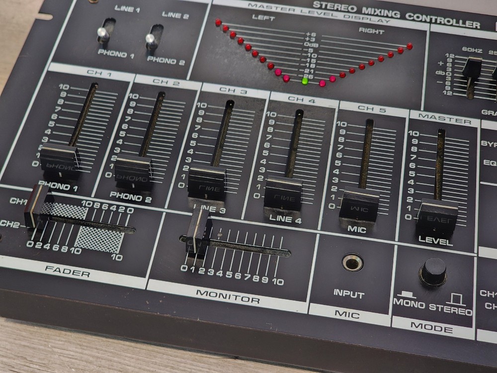 MasterMix Stereo Mixing Controller MM-1100 Master Mix