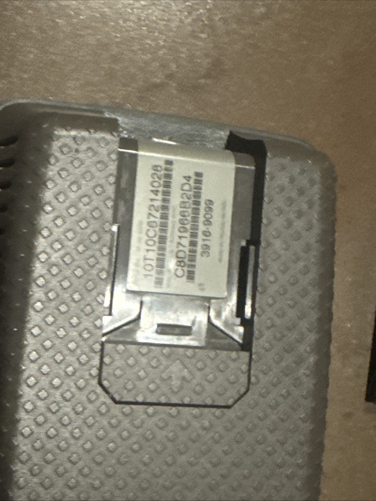 Cisco Linsky- Re1000 Range Extender Wireless N Router Extender. Used