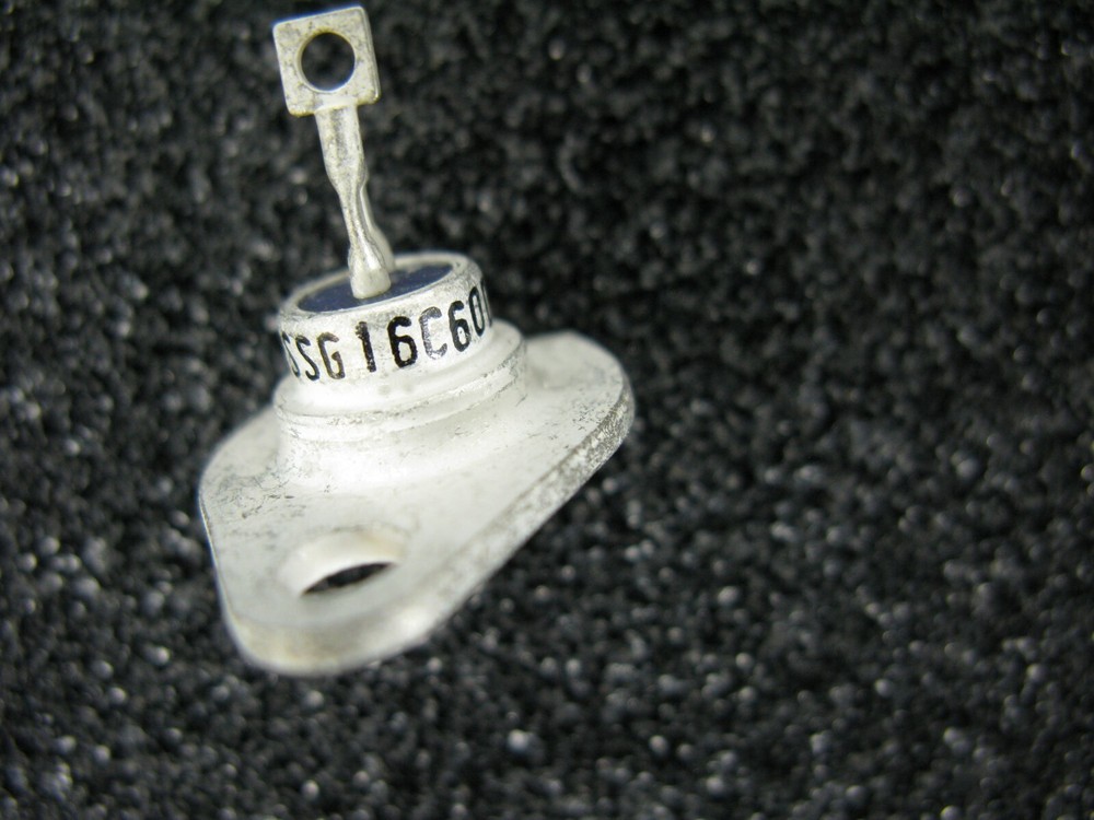 SanRex SSG16C60D 600 Volt 16 Amp TRIAC