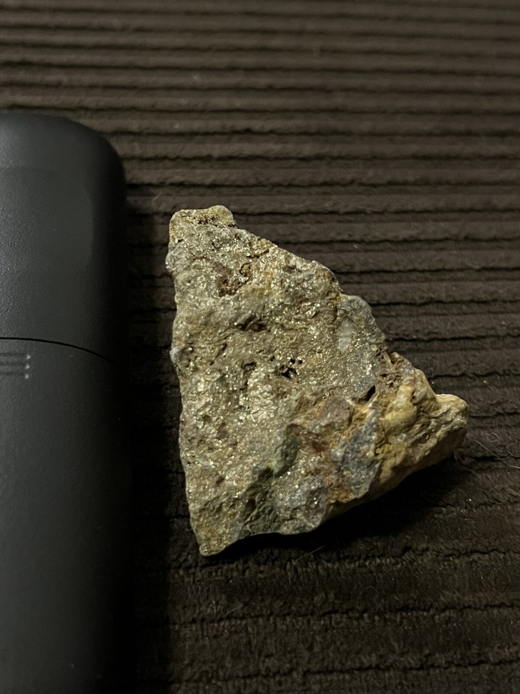 gold ore specimen