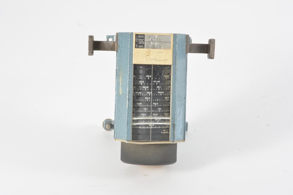 Alpha Industries / TRG A551 Direct Reading Frequency Meter