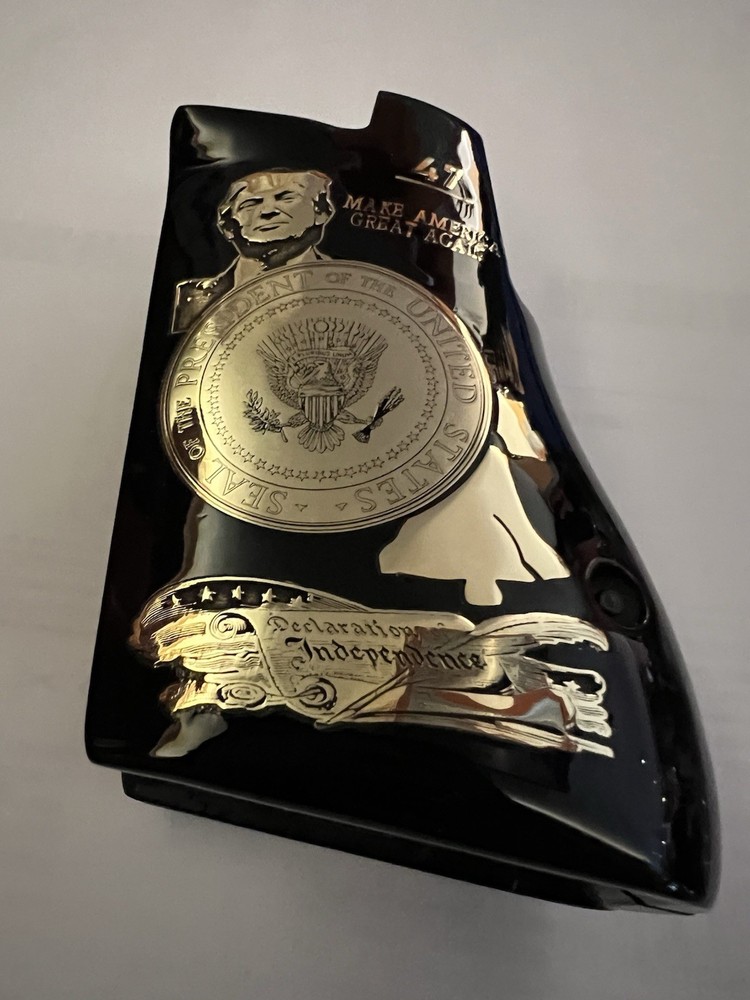 Desert Eagle Grip Trump Gold