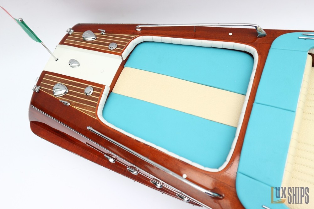 Super Riva Lamborghini Model Ship
