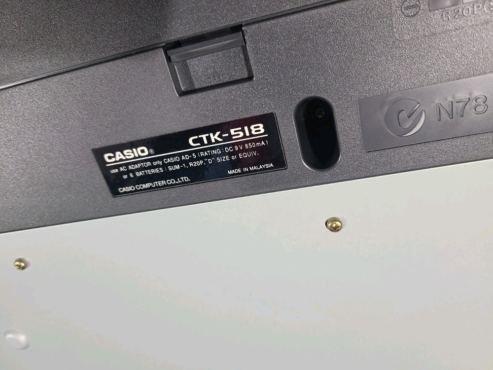 Casio CTK518 61 Key Portable Keyboard (TESTED)