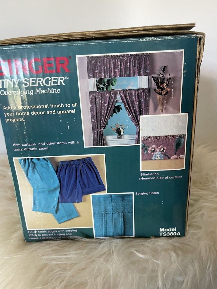 Singer Tiny Serger Electric Overedging Machine Sewing TS380A Tested Working